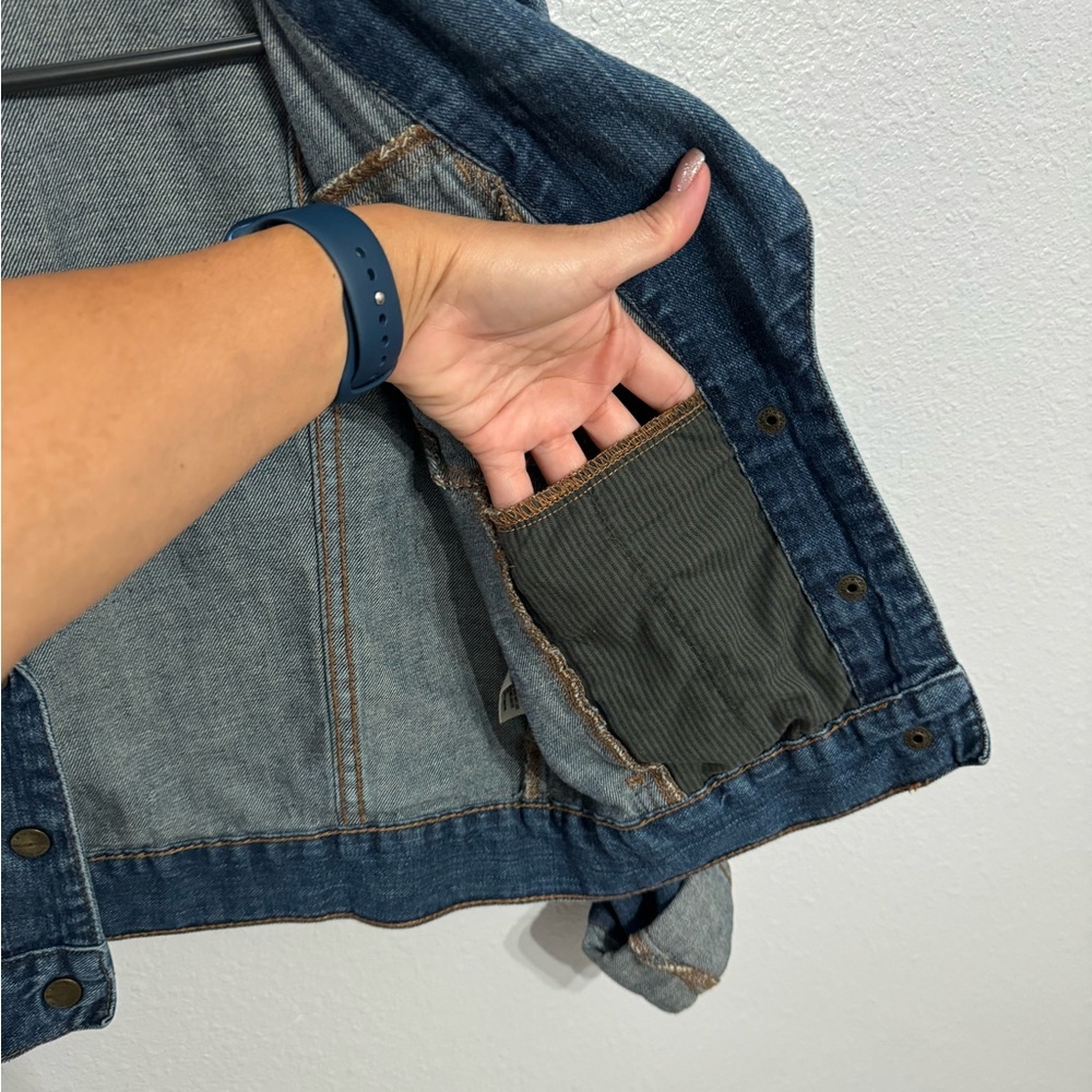 Denim jacket - Picture 5 of 11